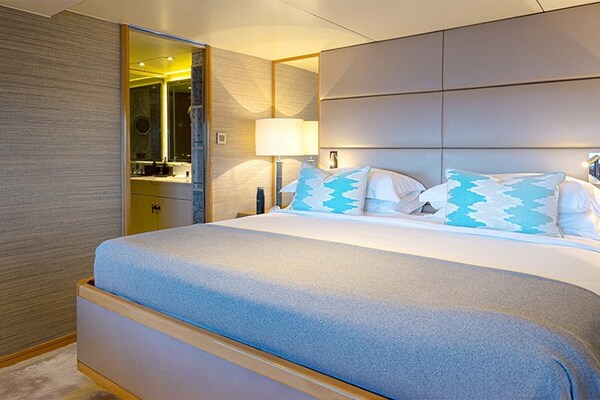 UNIWORLD Boutique River Cruises Aqua Blu Suite B.jpeg